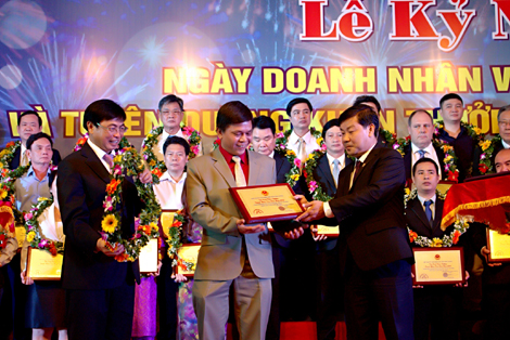 Chủ tịch HĐQT Nam Kim Group - Hồ Minh Quang: Doanh nhân tâm huyết với Bình Dương
