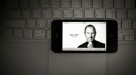 Steve Jobs vẫn làm việc trong ngày cuối đời